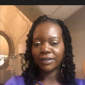 Meet your Posher, Magdaline